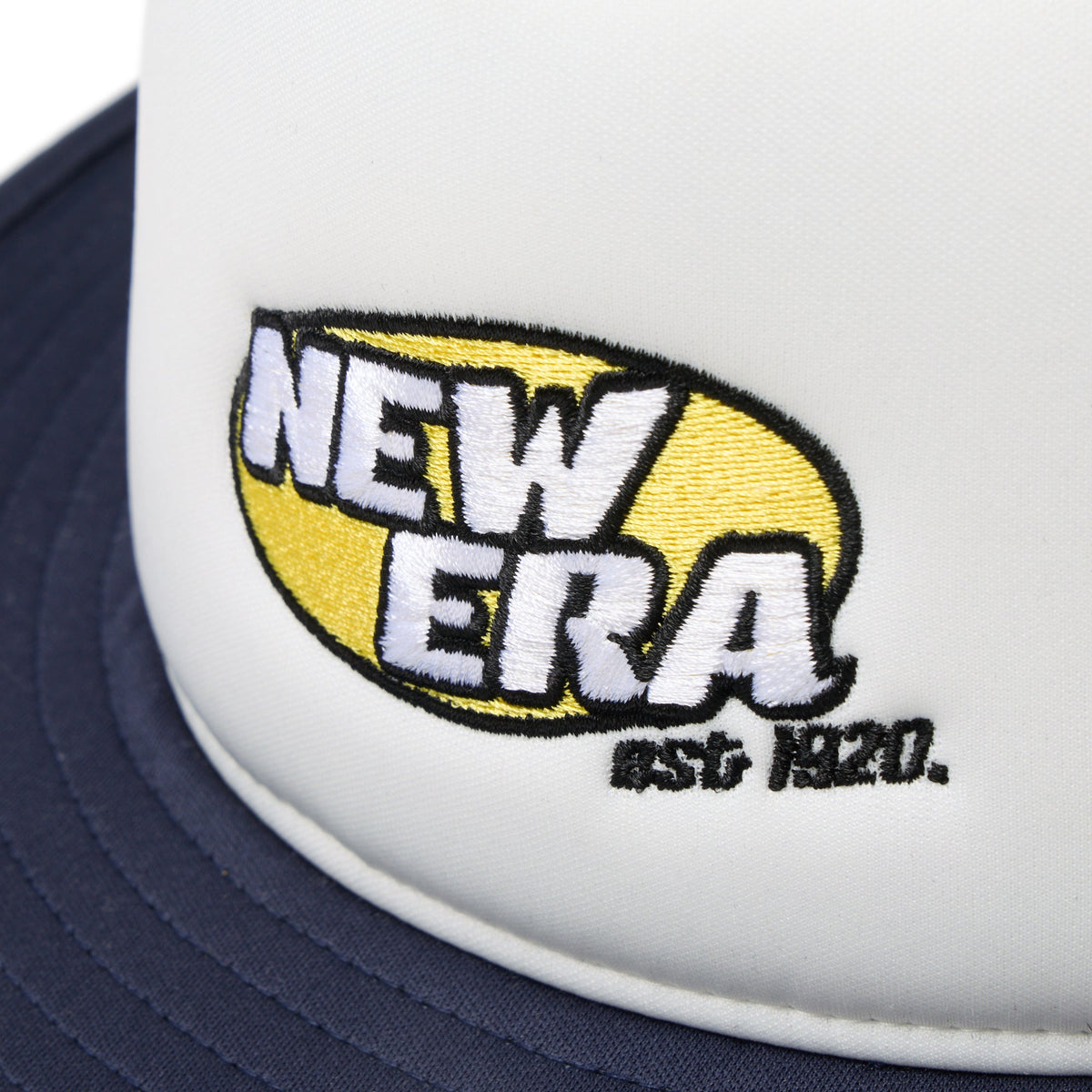 5-Panel バケットハット A-Frame トラッカー ブランドロゴ ホワイト/ネイビー