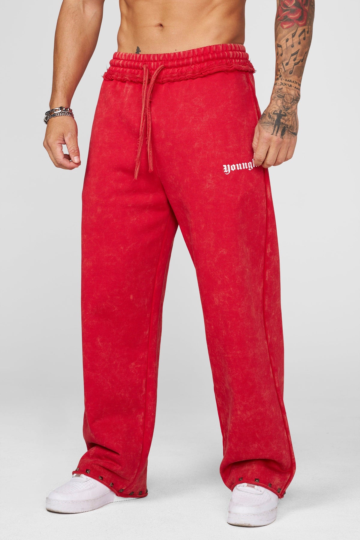 2087 - Stud Sweats
