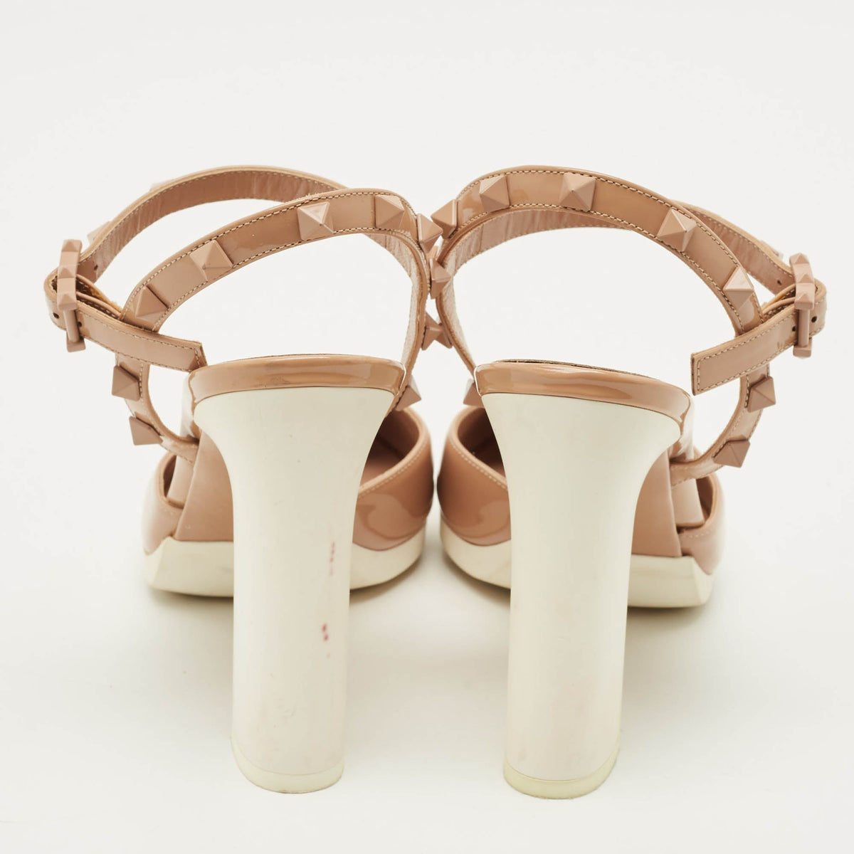 Valentino Rockstud Size 37 Beige Patent Leather Ankle Strap Sandals