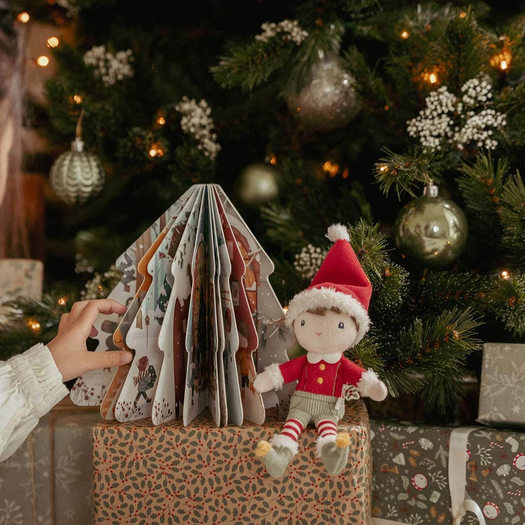 Little Dutch Christmas Book with Small Jim