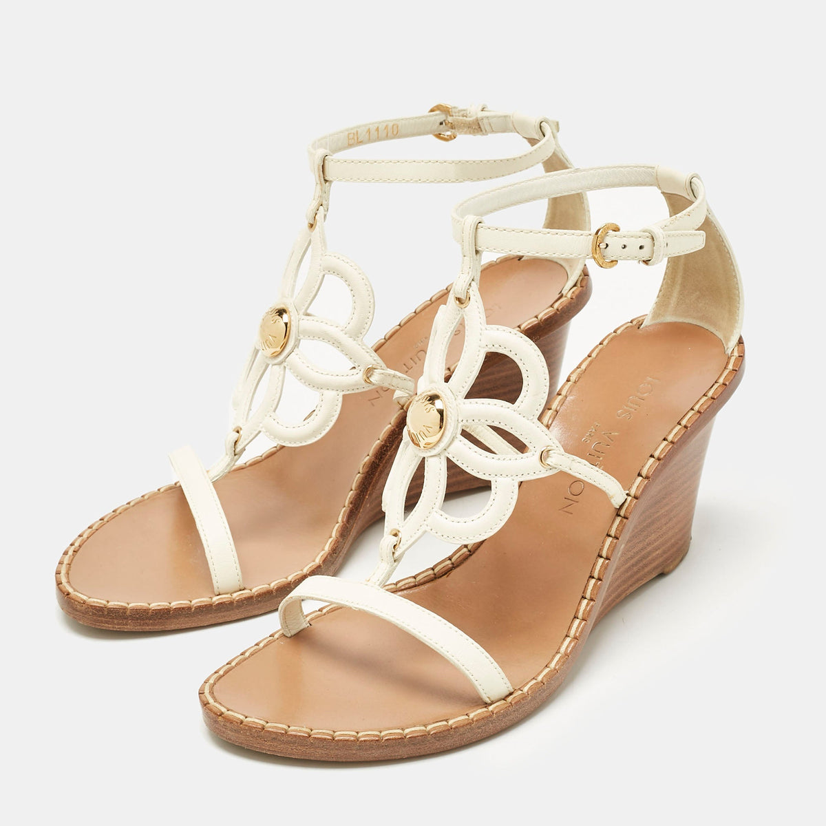 Louis Vuitton White Leather Gloss Wedge Sandals Size 37.5