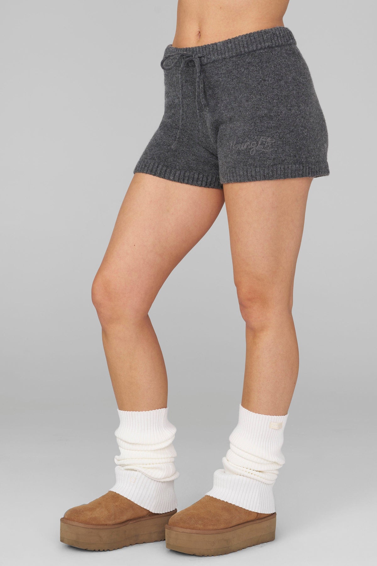 W1147 - Cozy Sweater Shorts
