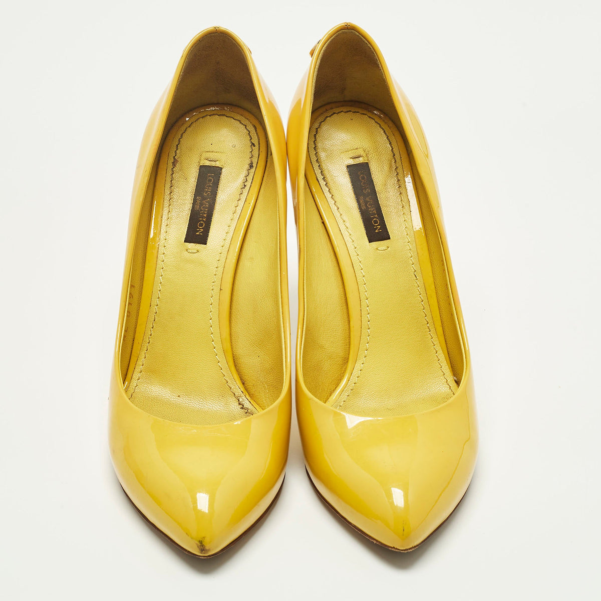 Louis Vuitton Oh Really! Size 37 Yellow Patent Leather Pumps