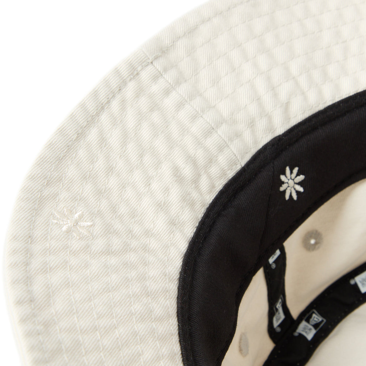 バケット01 Flower Embroidery サンディリネン