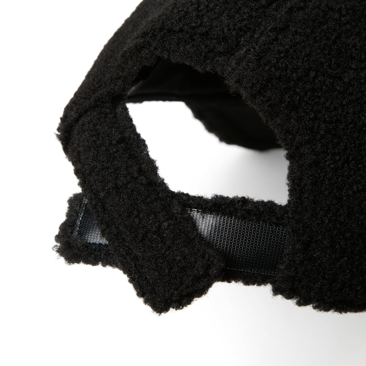 9FORTY A-Frame Boa Fleece カレッジロゴ ブラック