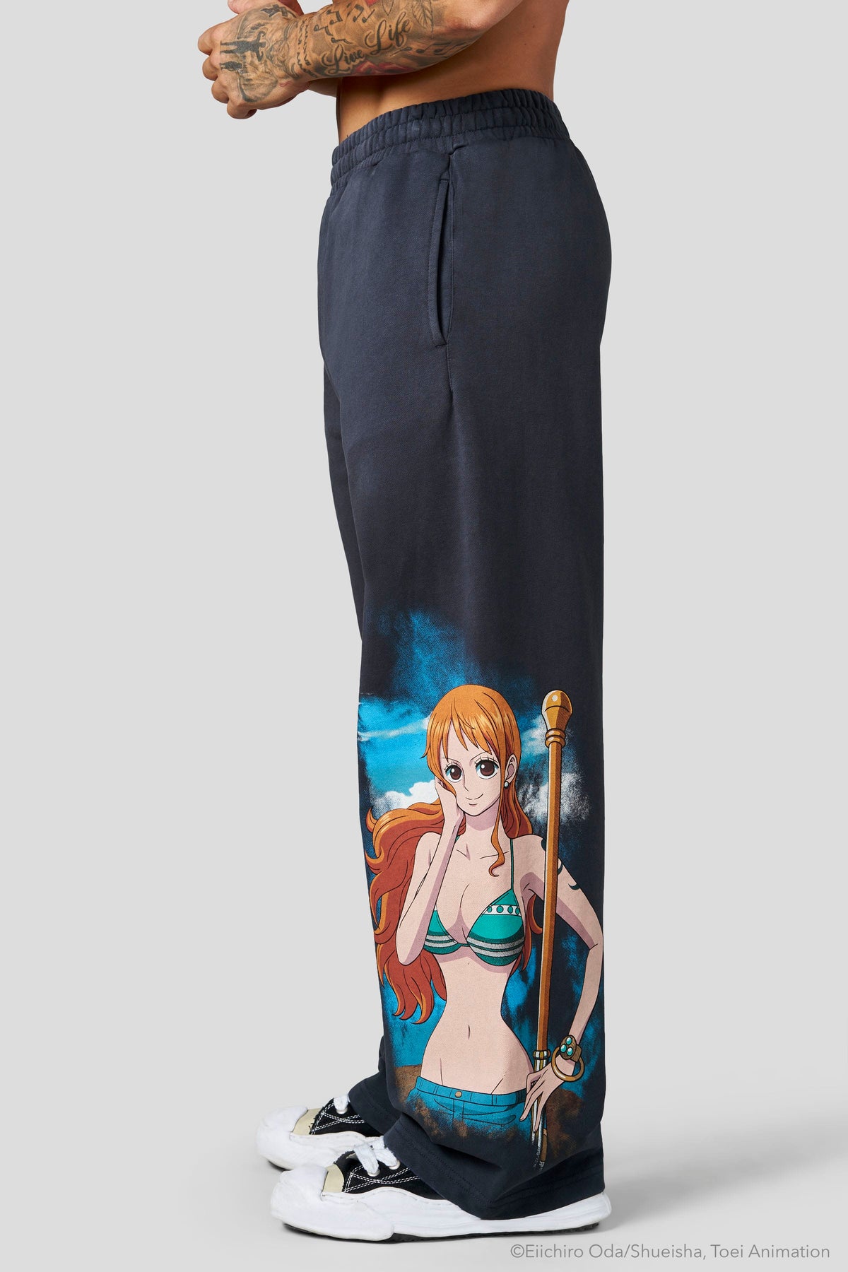 2035 - One Piece - Graphic Sweats - Nov 24th - BF