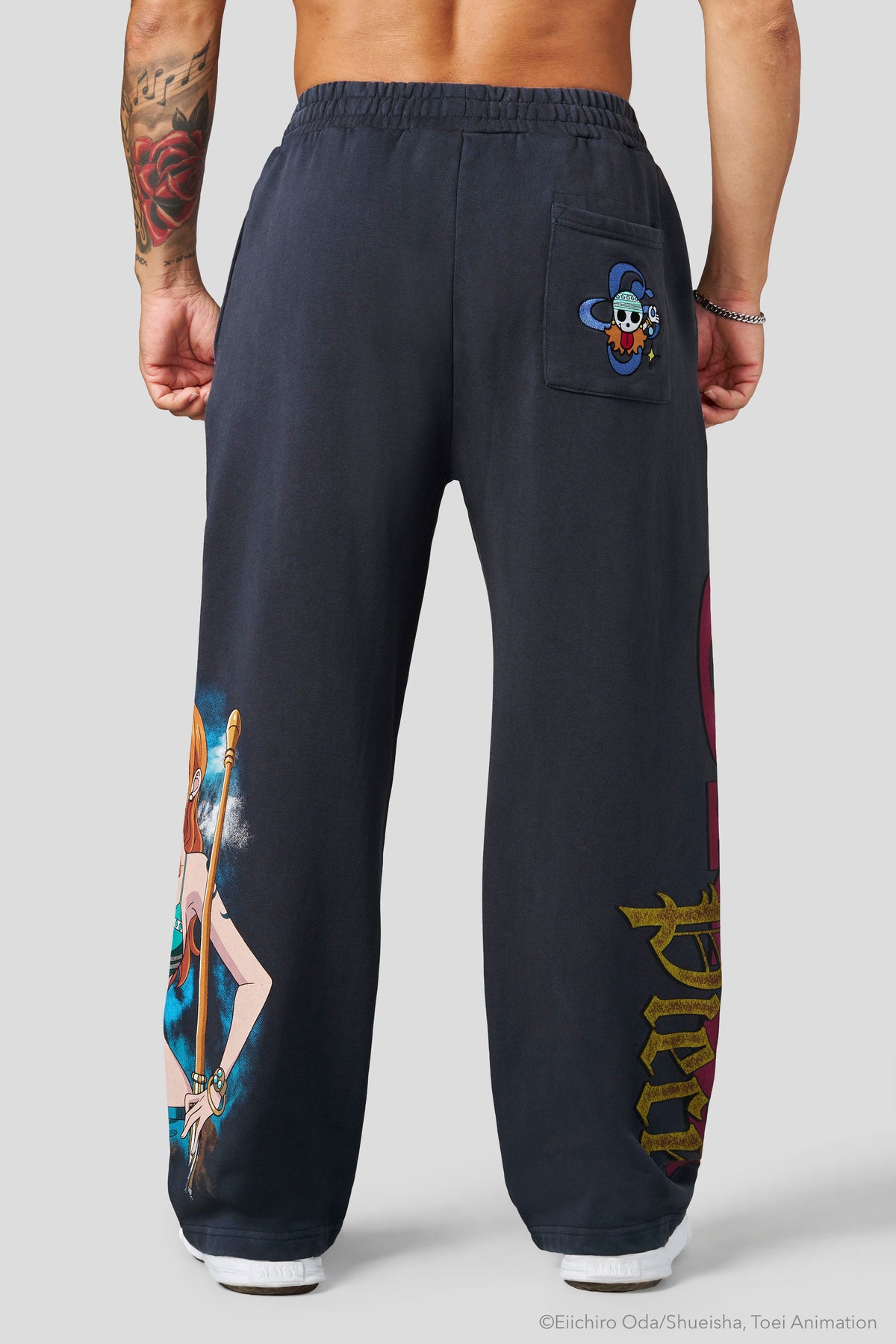 2035 - One Piece - Graphic Sweats - Nov 24th - BF