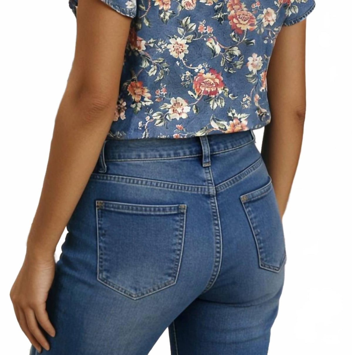 Ruffled Short Sleeve Floral Top In Ashleigh Blue