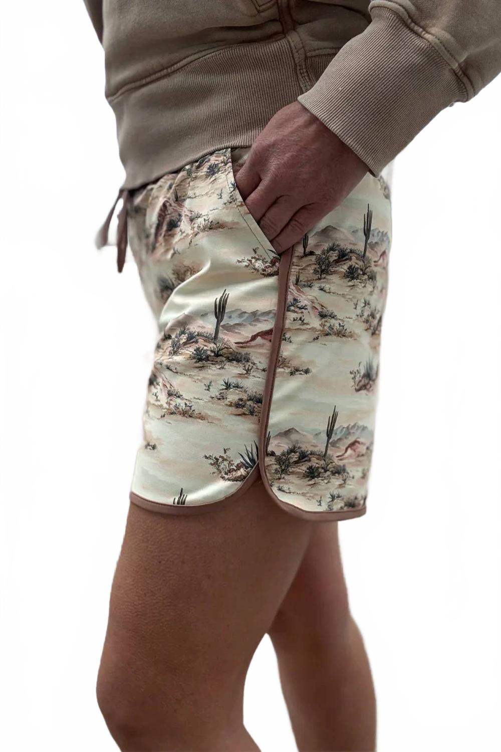 Desert Dune Shorts In Beige