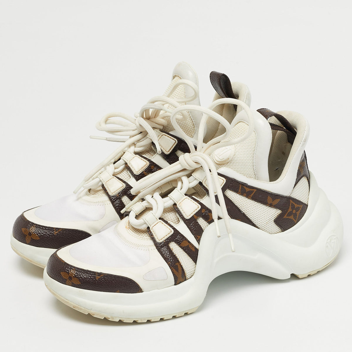 Louis Vuitton White/Brown Monogram Canvas and Mesh Archlight Lace Up Sneakers Size 37.5