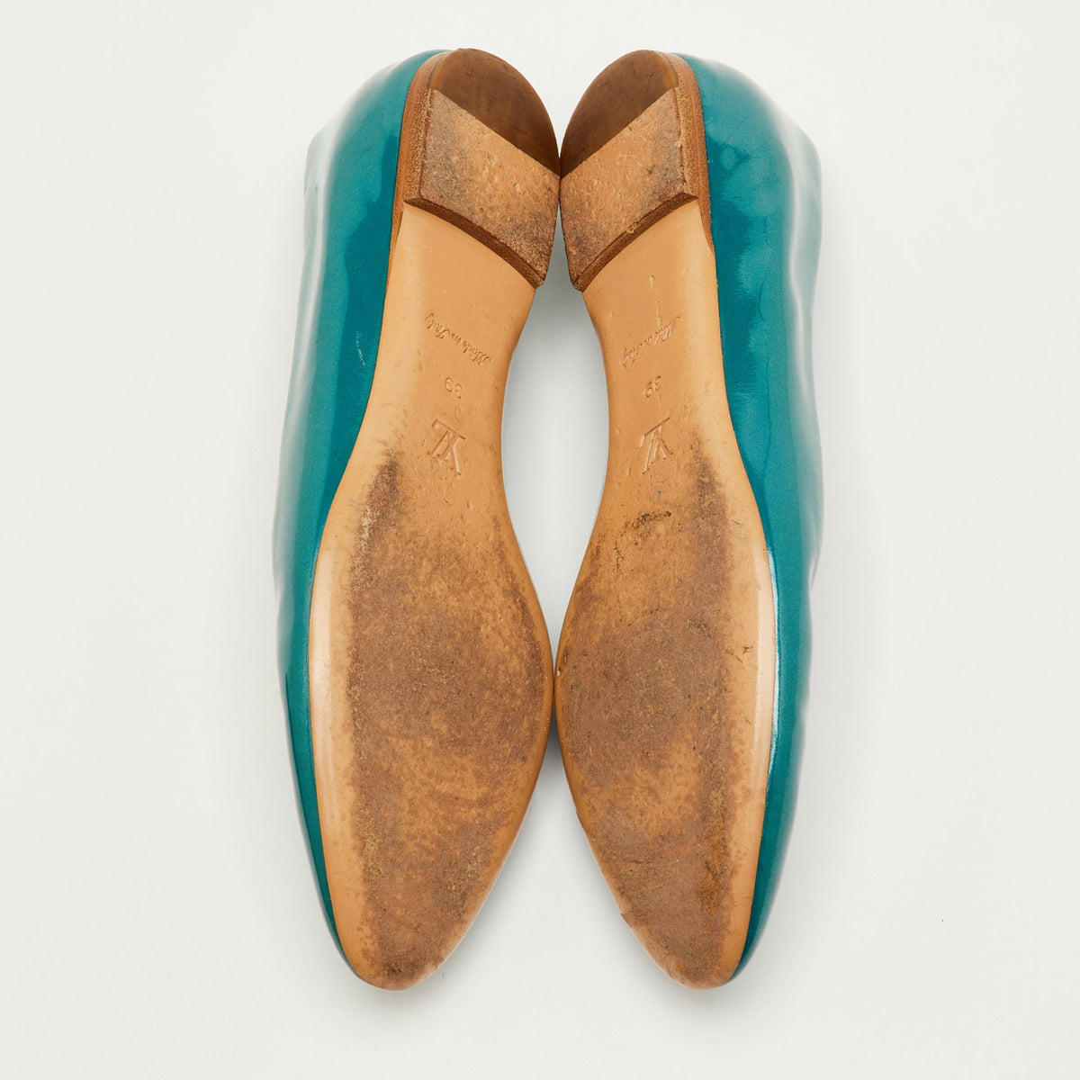 Louis Vuitton Size 39 Blue Patent Leather Ballet Flats