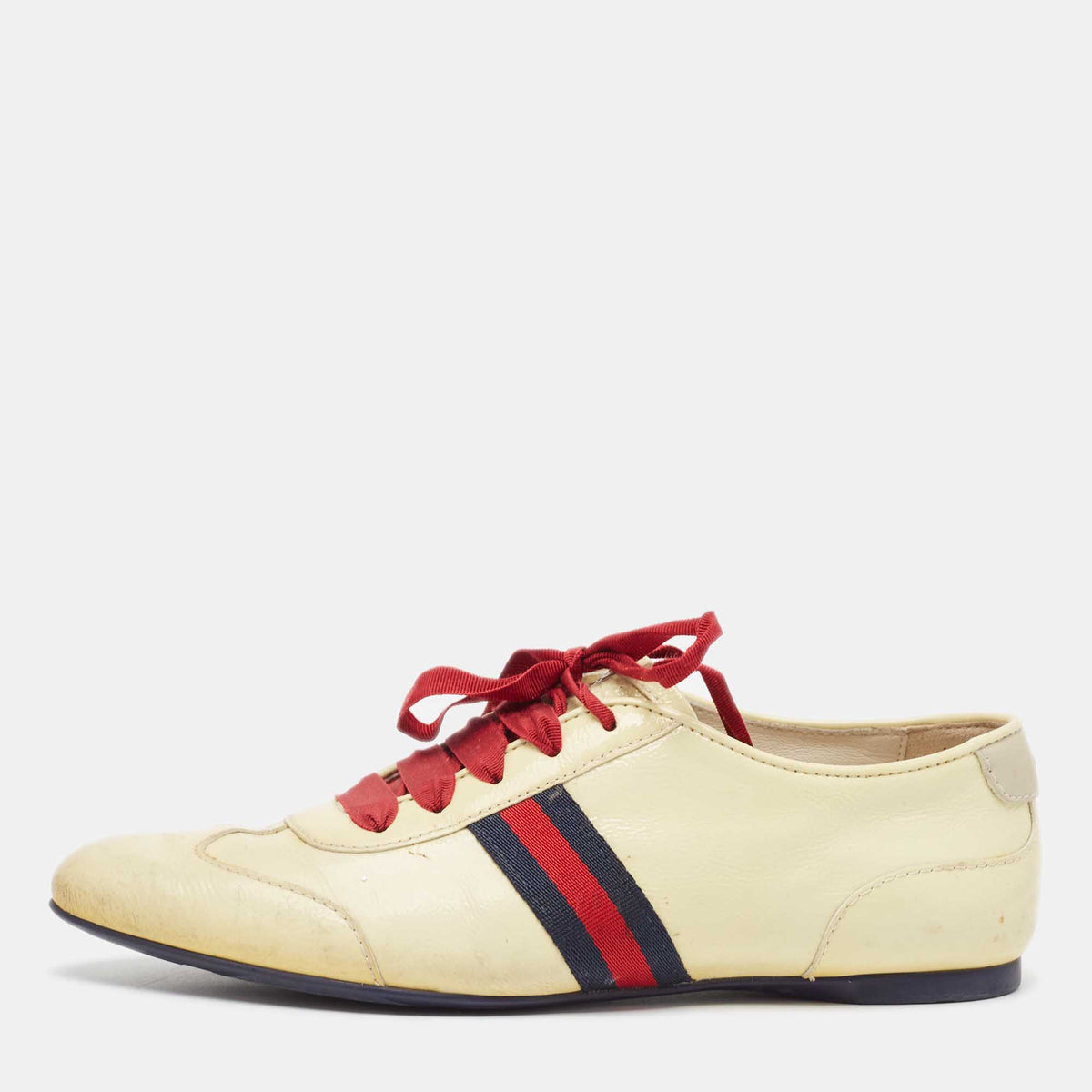 Gucci Size 36 Cream Patent Leather Lace Up Sneakers