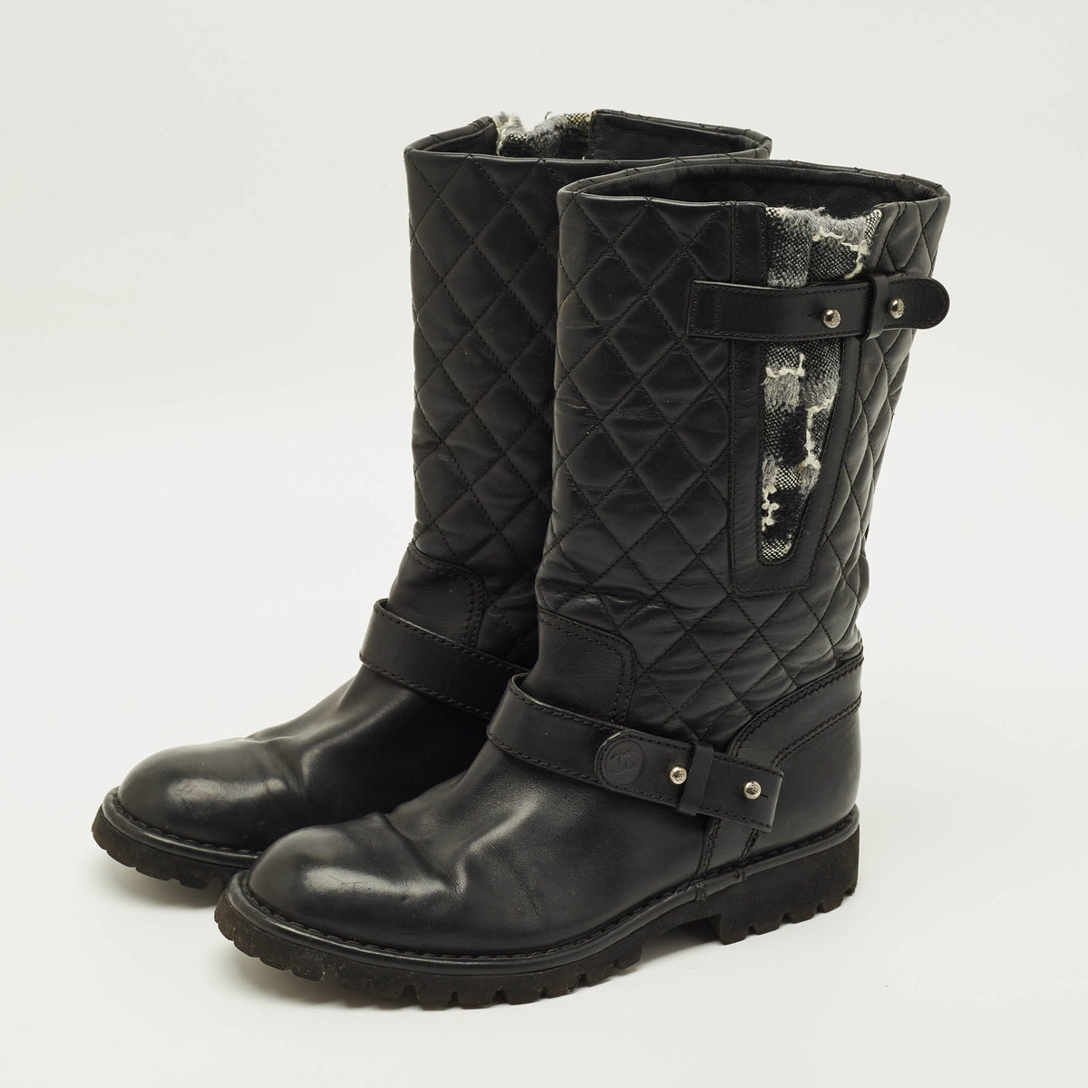 Chanel  Size 40 Black Quilted Leather Motorcycle Boots