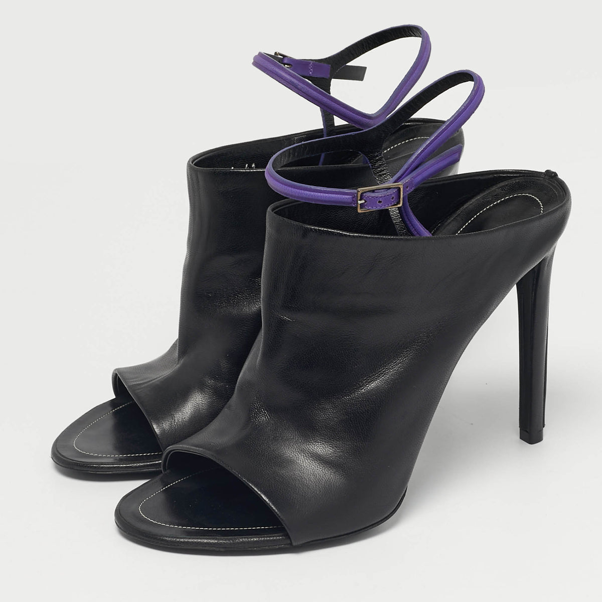 Balenciaga Glove Size 41 Black Leather Ankle Strap Sandals