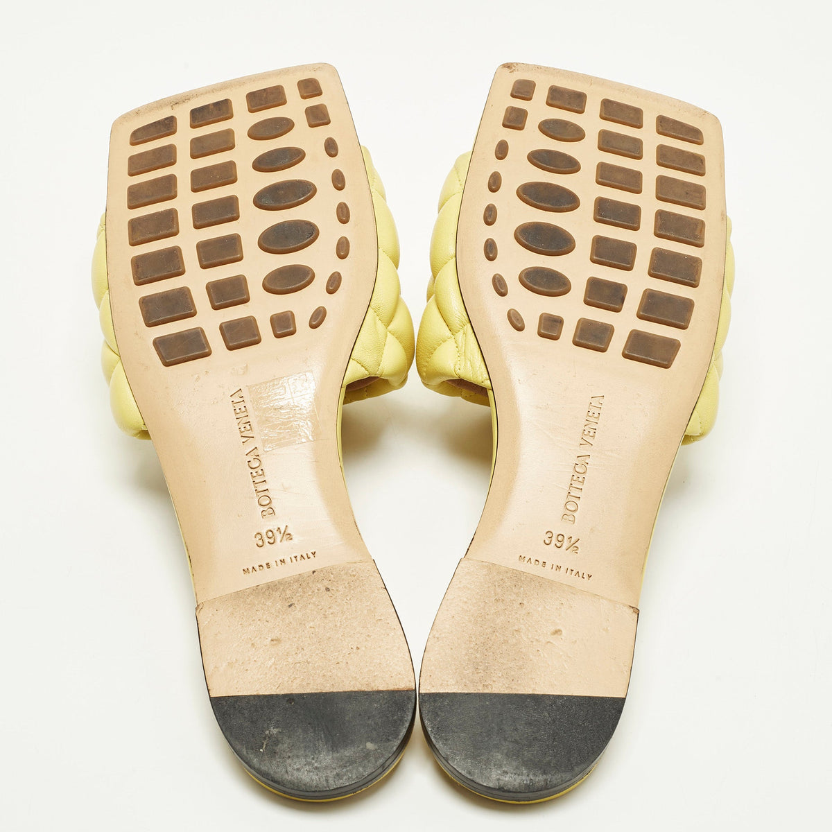 Bottega Veneta Lido Size 39.5 Yellow Quilted Leather Flat Slides