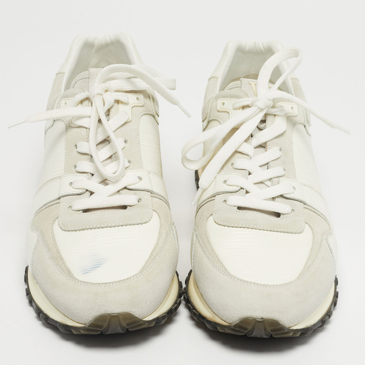 Louis Vuitton White Leather and Suede Run Away Lace Up Sneakers Size 39.5