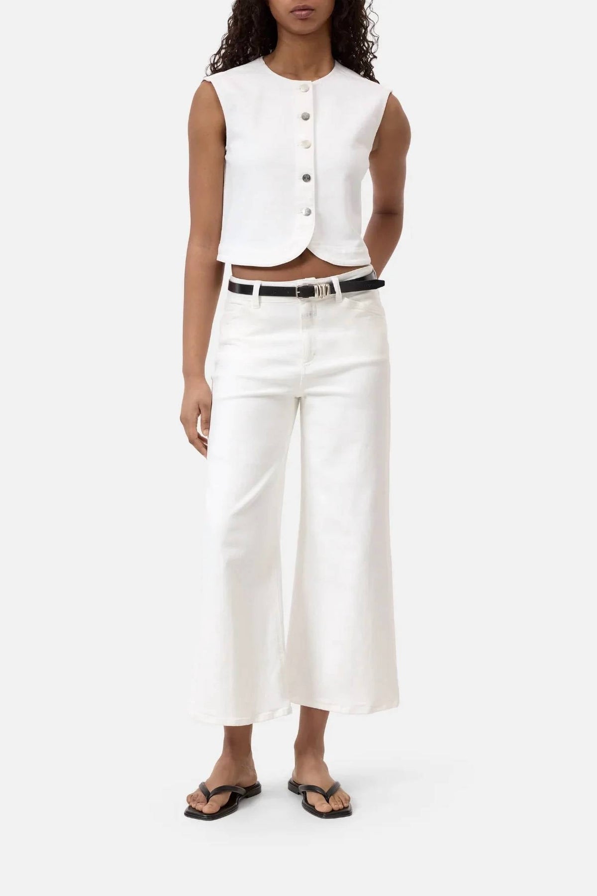 Sleeveless Denim Vest In White
