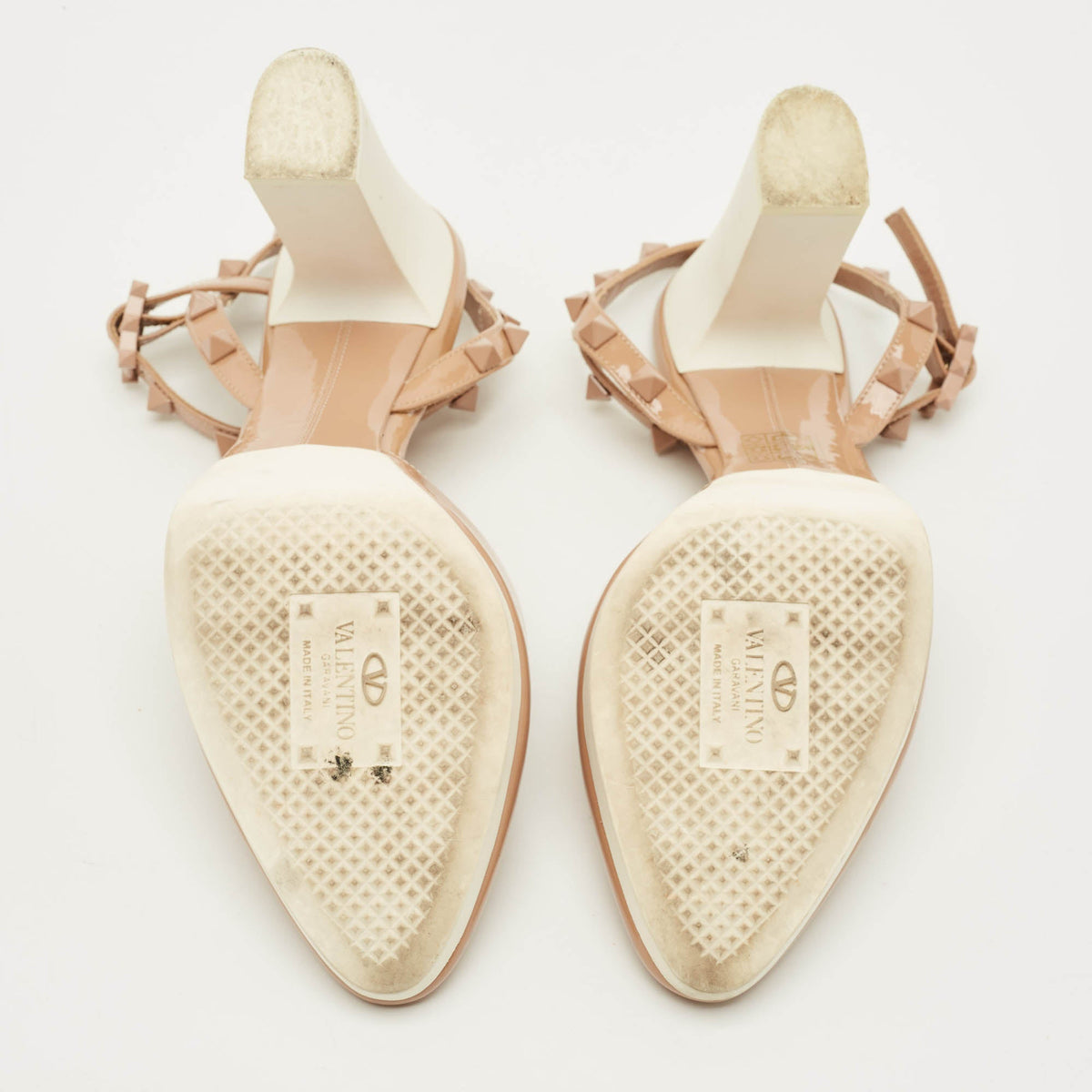 Valentino Rockstud Size 37 Beige Patent Leather Ankle Strap Sandals