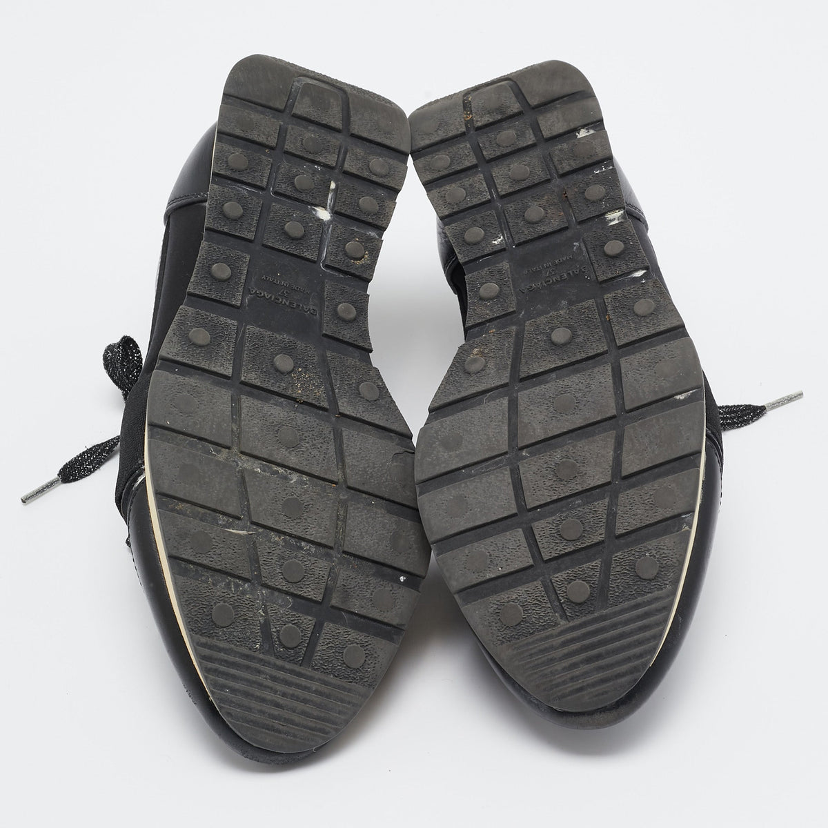 Balenciaga Race Runner Size 37 Black Fabric and Leather Lace Up Sneakers
