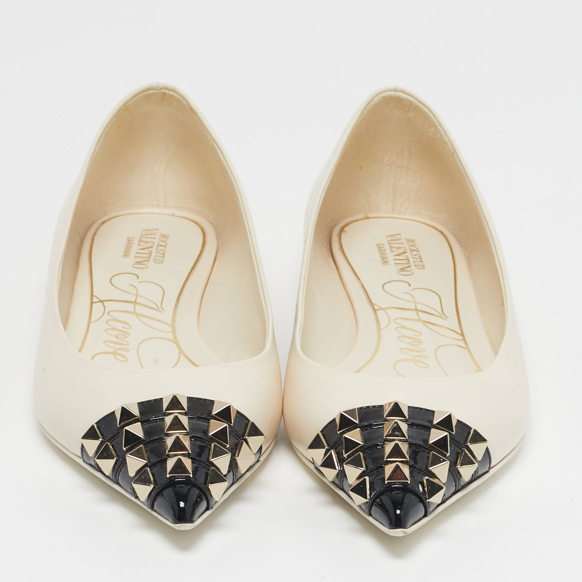 Valentino Rockstud Size 36 White/Black Leather Pointed Cap Toe Ballet Flats