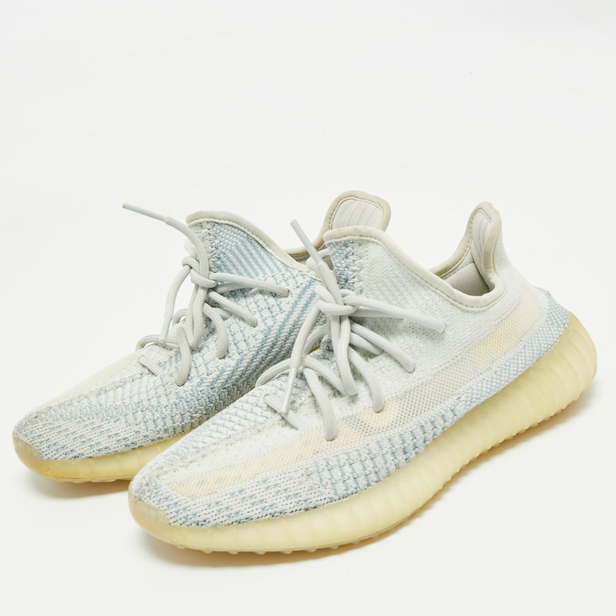 Yeezy x Adidas Blue/White Knit Fabric Boost 350 V2 Cloud White (Non-Reflective) Sneakers 40