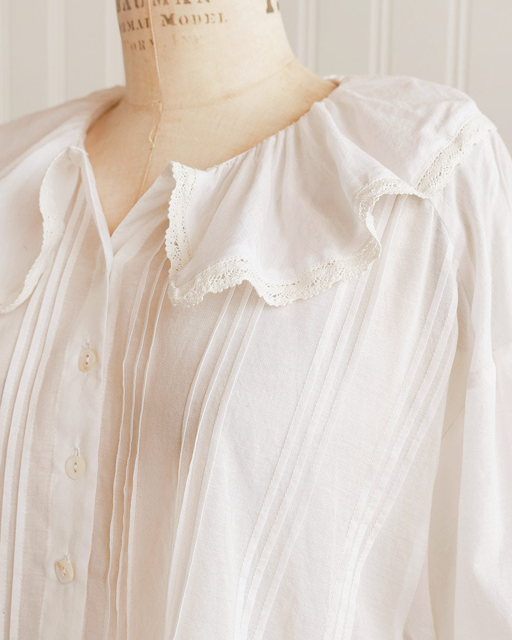 Nesaea Blouse