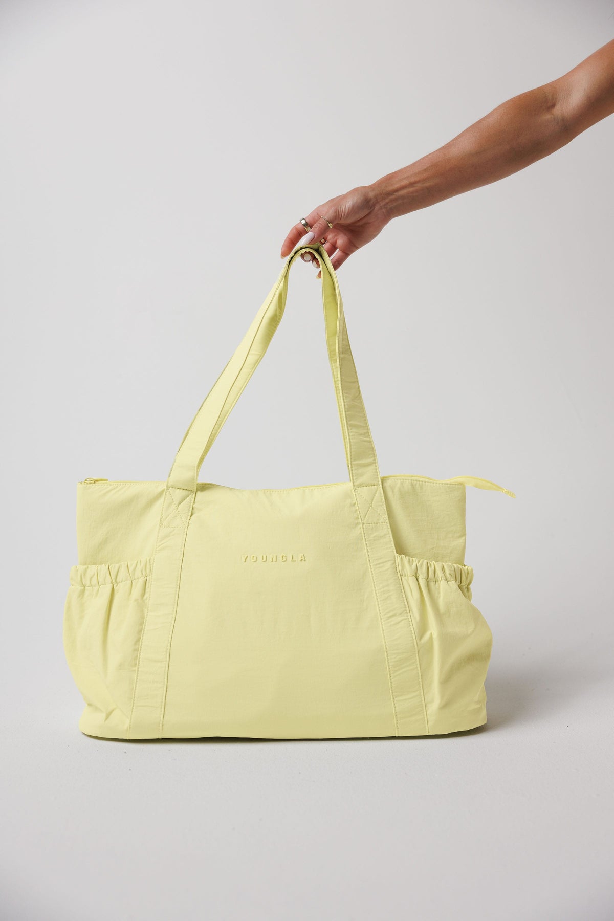 W6127 - Carryall Tote Bag