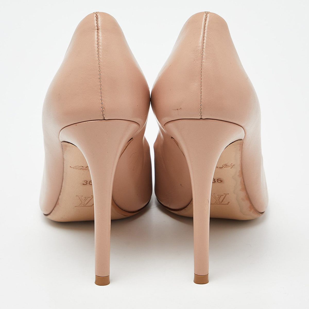 Louis Vuitton Beige Leather Pointed Toe Pumps Size 36
