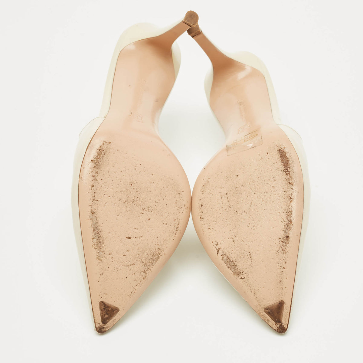 Gianvito Rossi Cream Patent Leather Aramis Pointed Toe Mules Size 38
