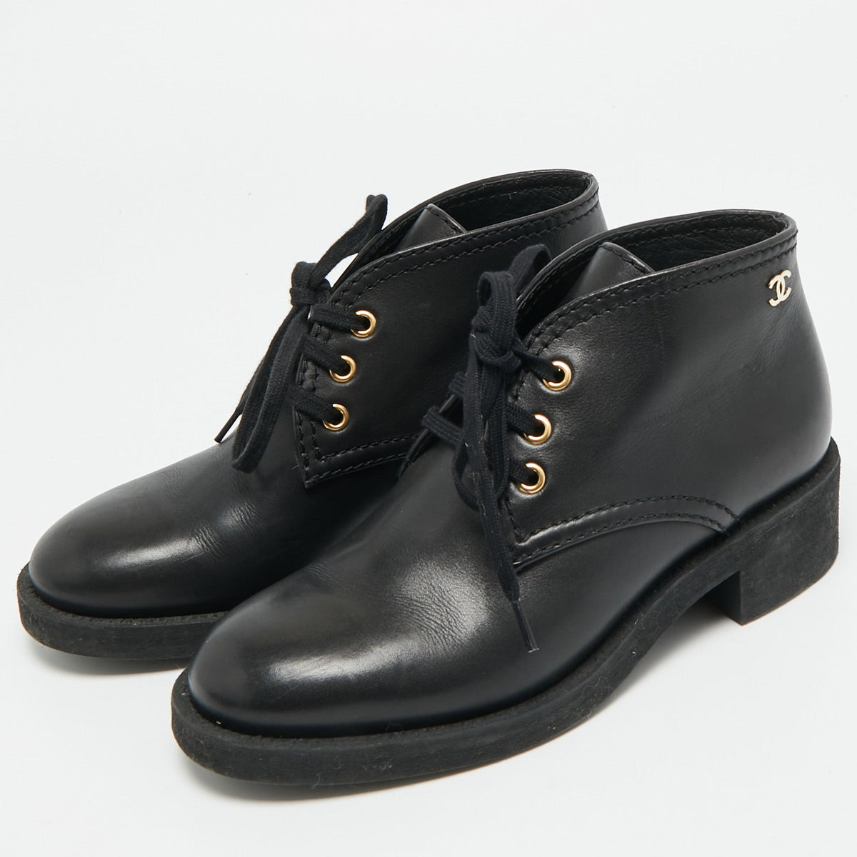 Chanel CC Size 38 Black Leather Lace Up Ankle Length Boots