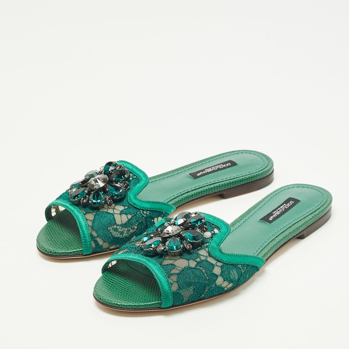 Dolce & Gabbana Bianca Size 36 Green Lace and Satin Flat Slide