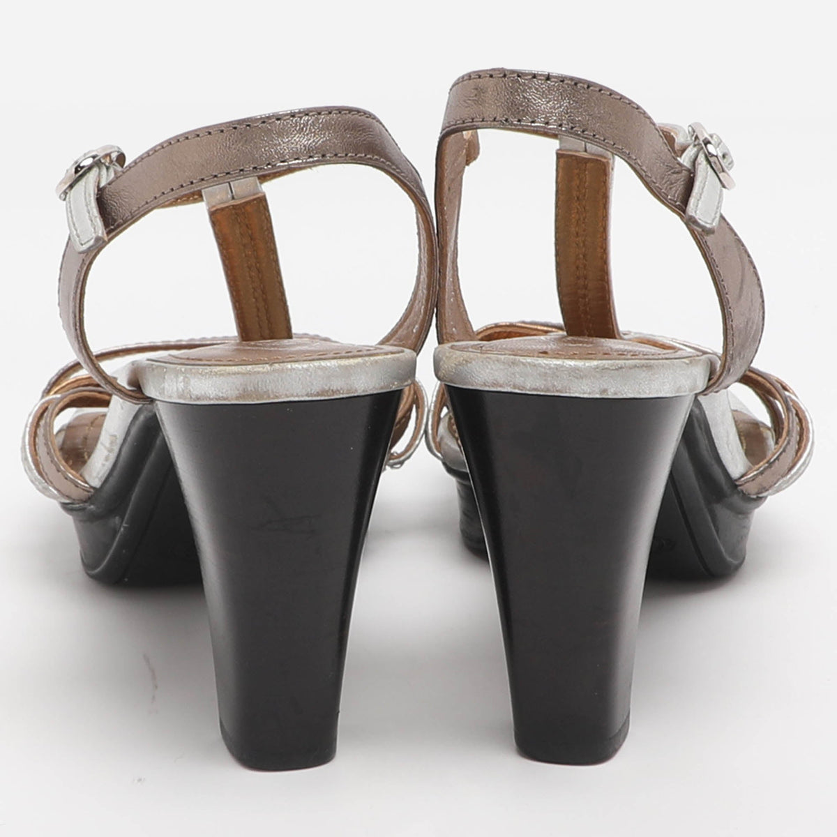 Tod's Size 37.5 Metallic Leather T-Strap Sandals