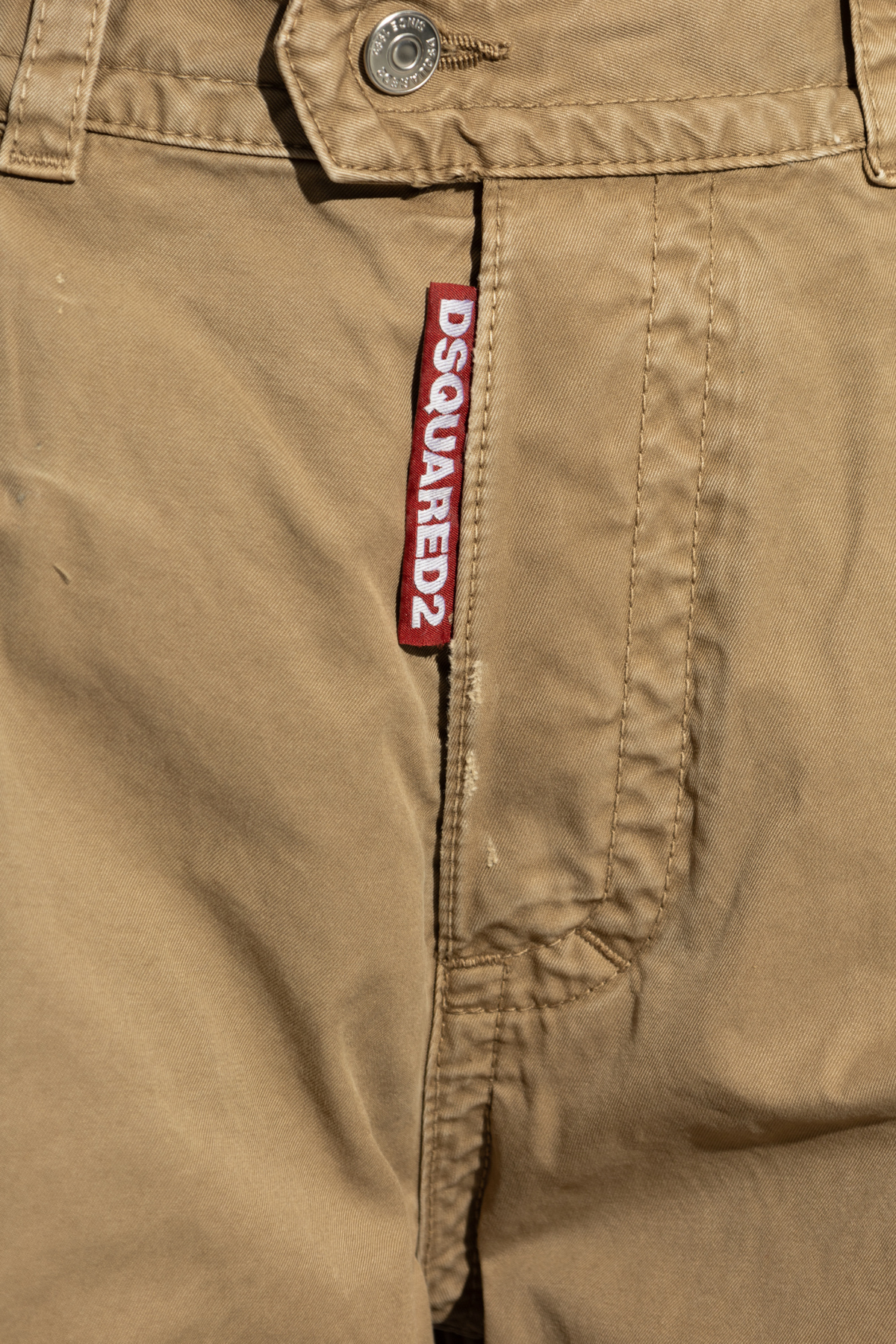 Trousers with pockets
