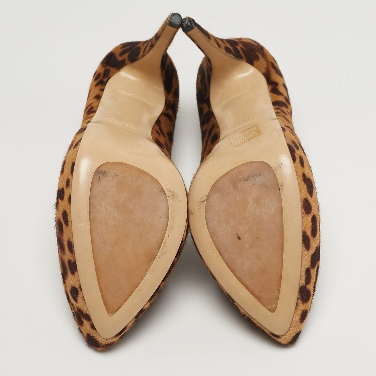 Miu Miu Size 41 Brown/Beige Leopard Print  Calf Hair Platform Pumps