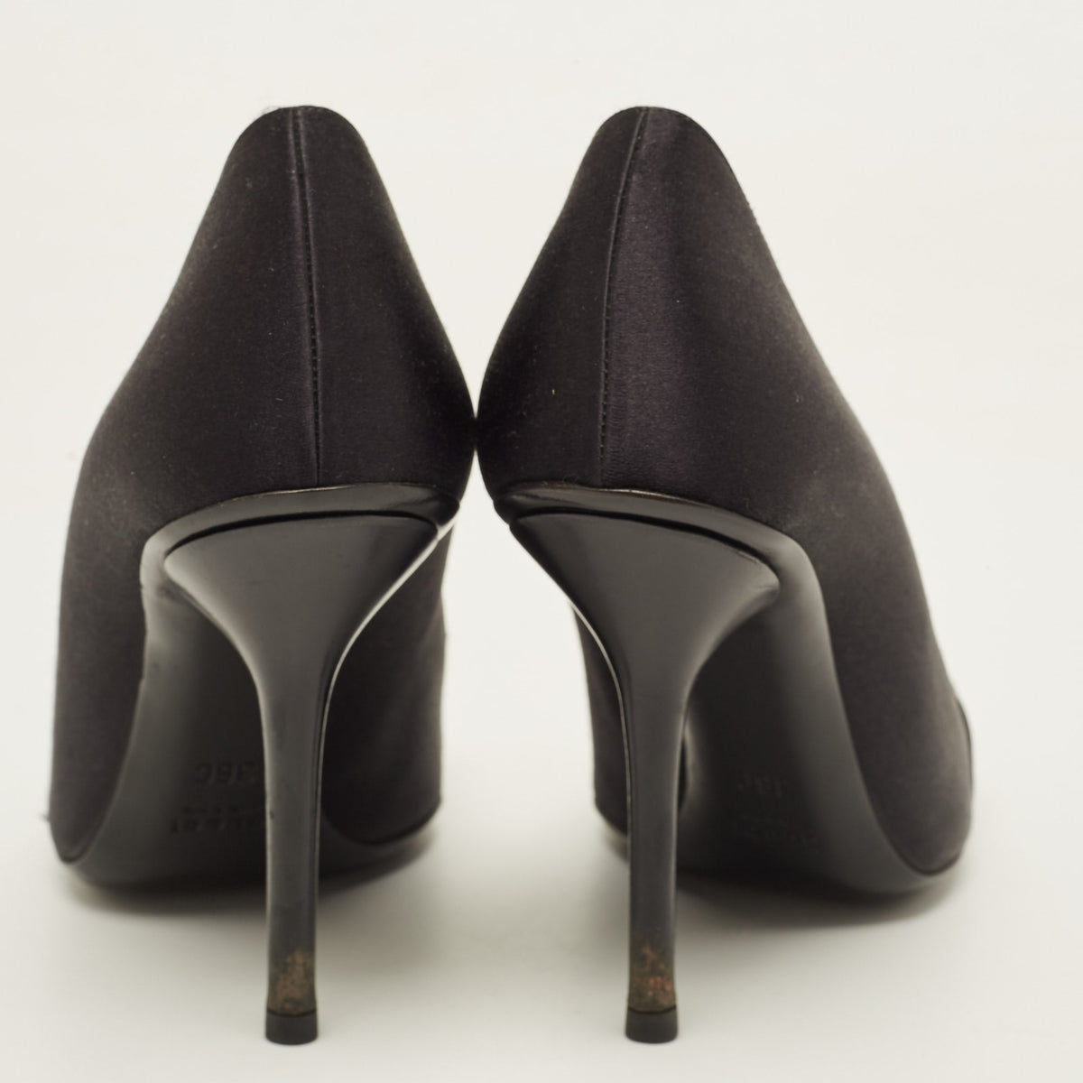 Gucci Black Satin Hollywood Peep Toe Pumps Size 36
