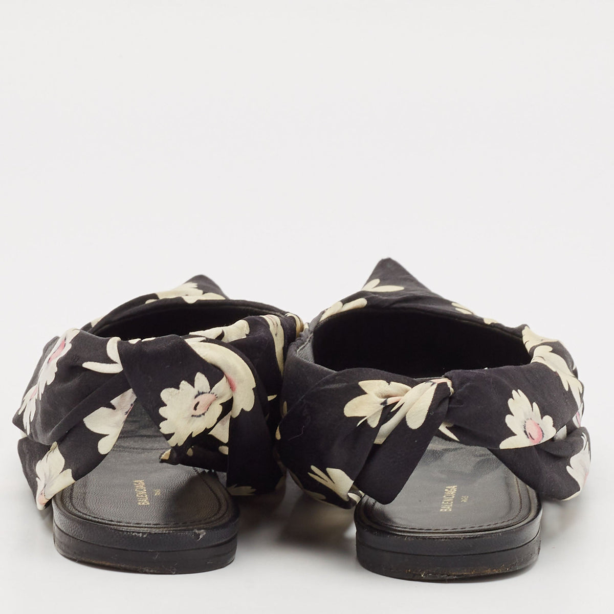 Balenciaga Black Floral Print Fabric Pointed Toe Slingback Flats Size 38