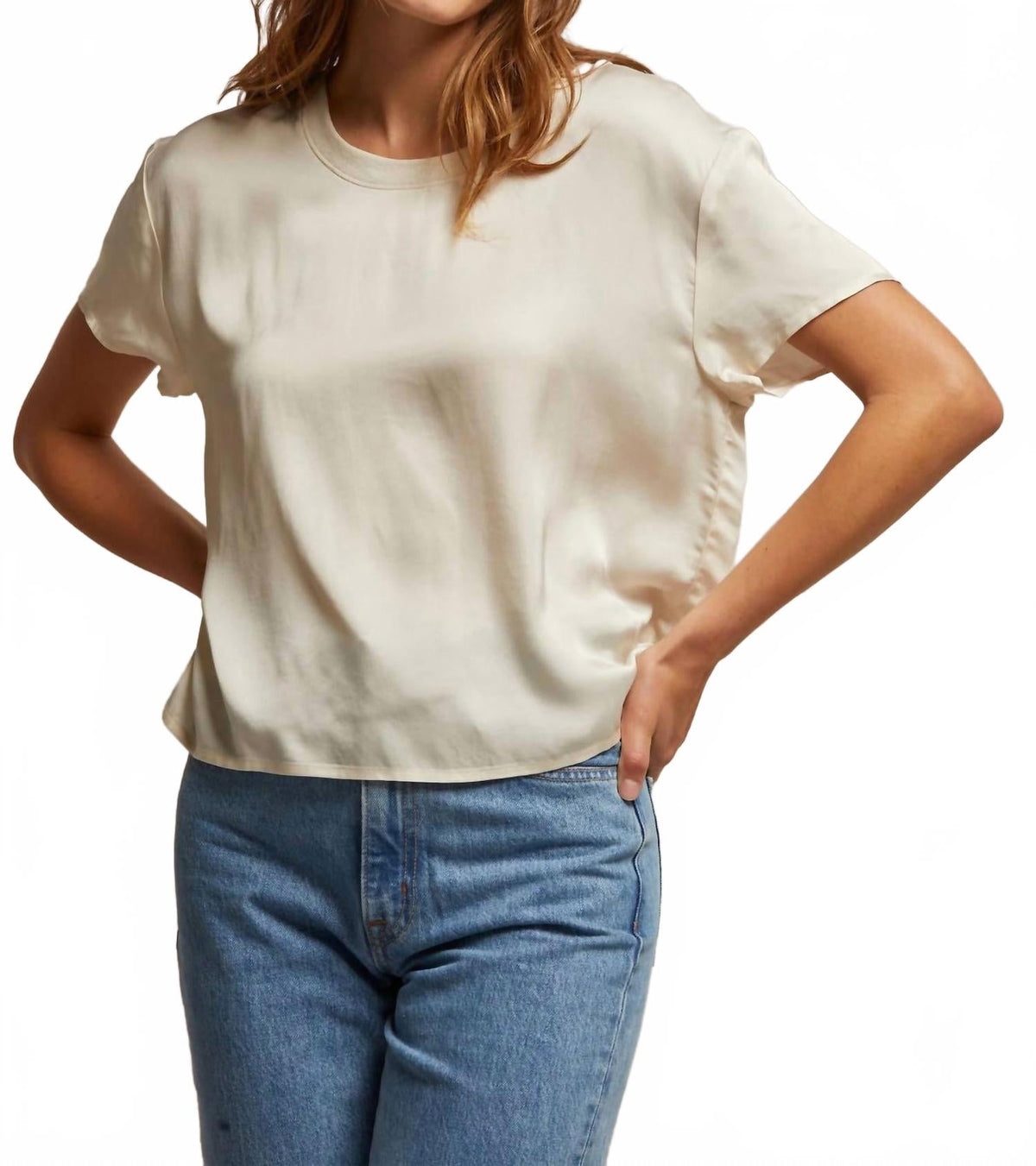 Delphine Crewneck Tee In Sugar