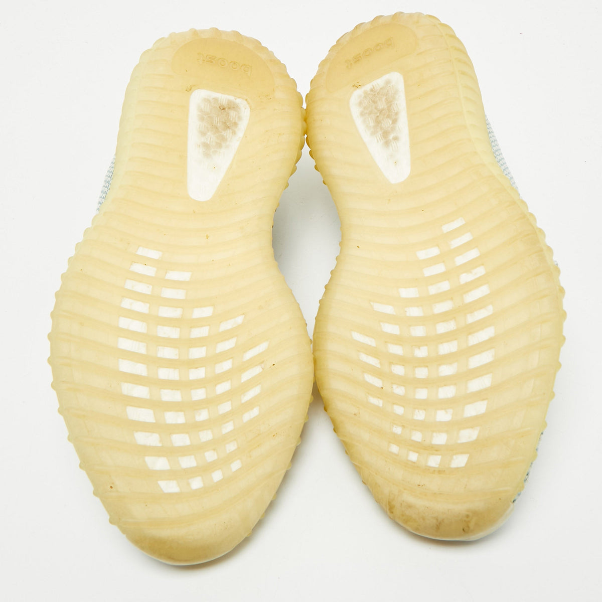 Yeezy x Adidas Blue/White Knit Fabric Boost 350 V2 Cloud White (Non-Reflective) Sneakers 40