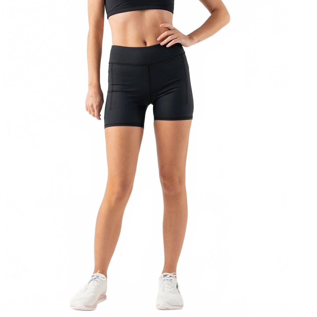 Women's Speed Leggy Shorts In Black