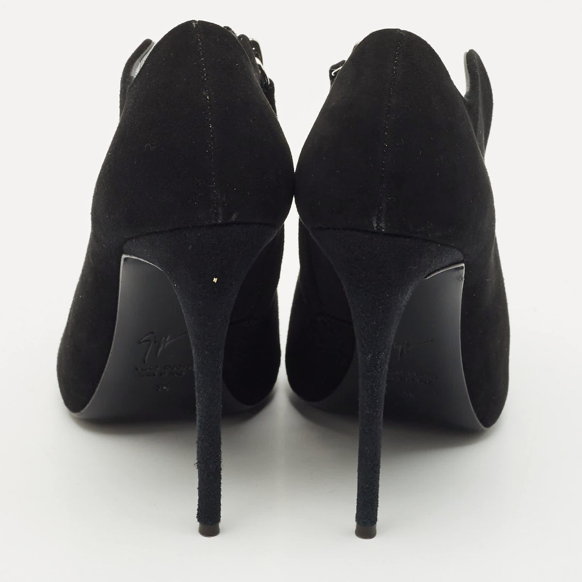 Giuseppe Zanotti Black Suede Pointed Toe Booties Size 36