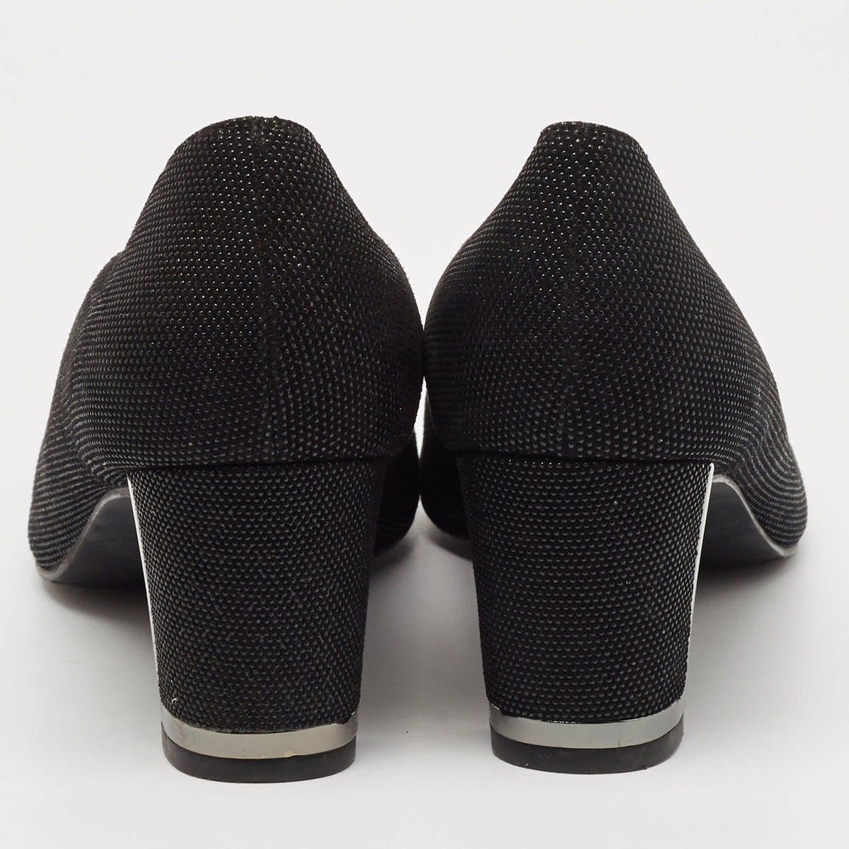 Stuart Weitzman Black Solar Goosebump Pumps Size 41