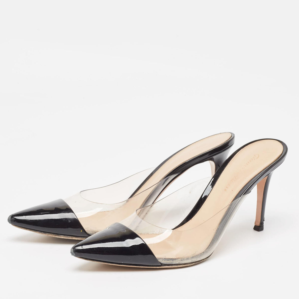 Gianvito Rossi Plexi Size 39 Black Patent Leather and PVC Mules