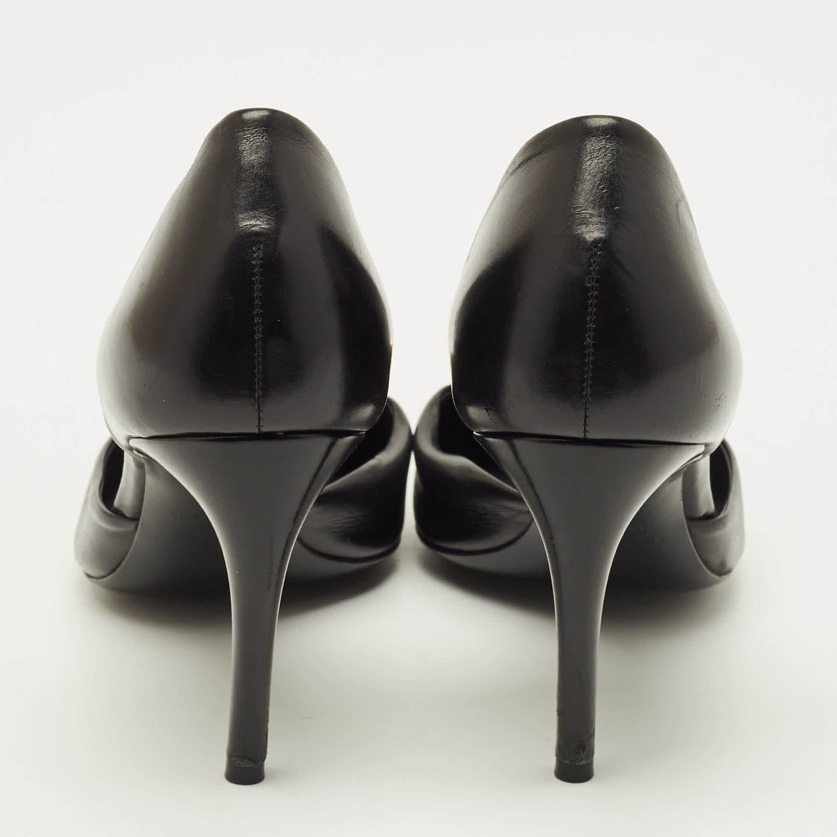 Roger Vivier Chips Size 37.5 Black Leather Buckle D'orsay Pumps