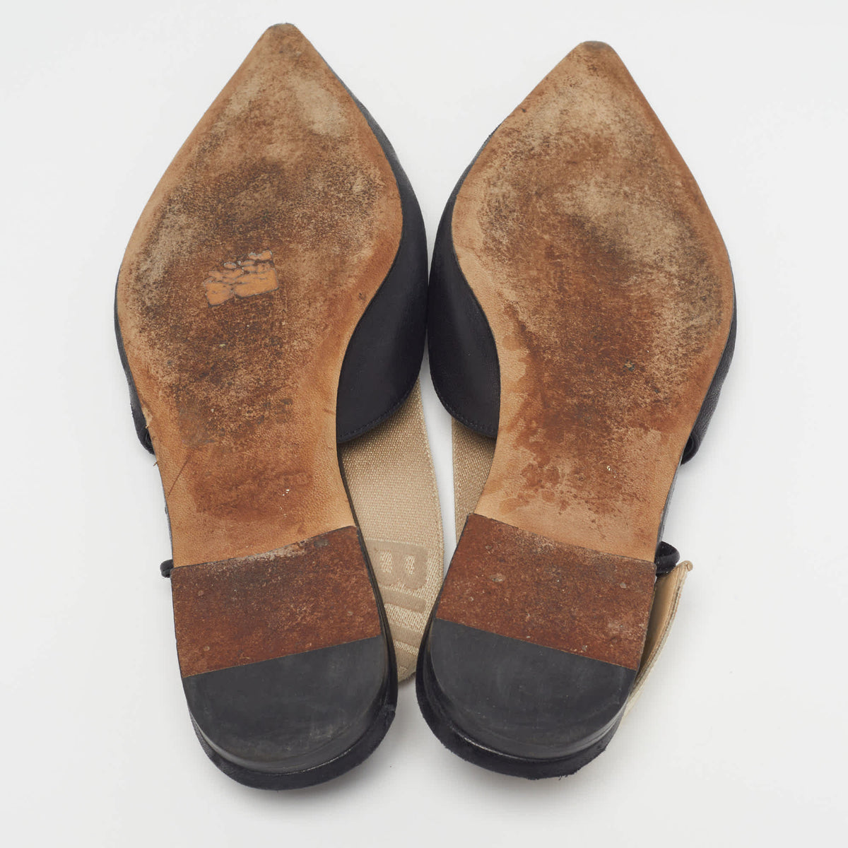 Burberry Size 38 Black Leather Slingback Flats