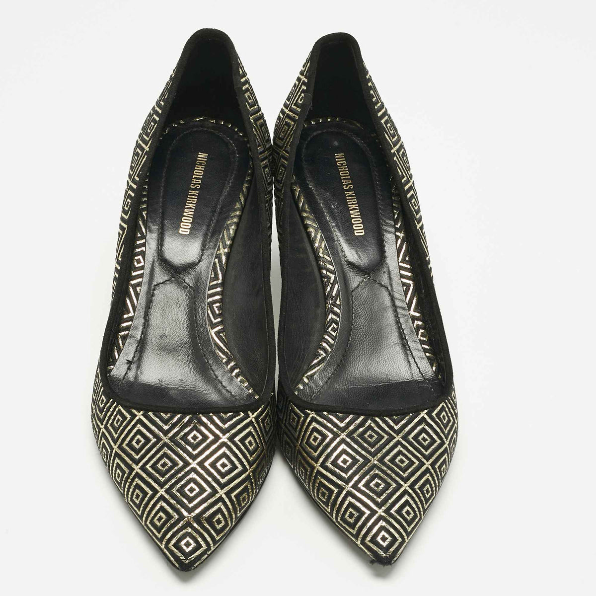 Nicholas Kirkwood Black/Gold Diamond Quilt Jacquard Pointed Toe Pumps Size 38