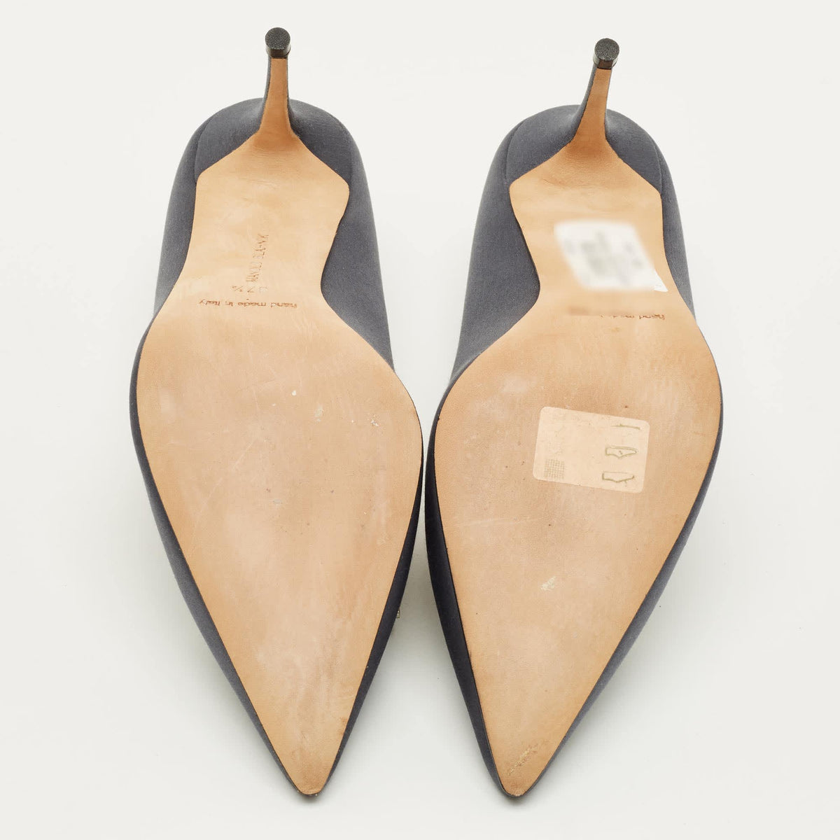 Manolo Blahnik Borlak Size 37.5 Grey Satin Pumps