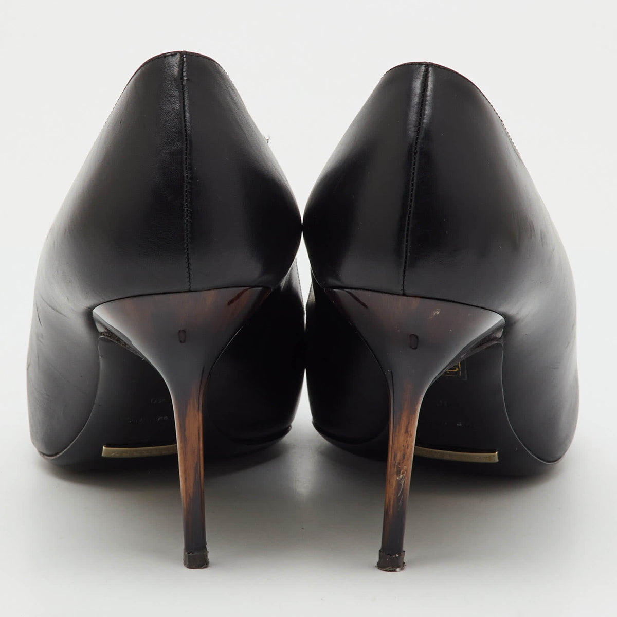 Burberry Black Leather Pointed Toe Pumps Size 40